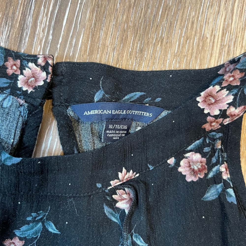 American Eagle‎ boho floral cold shoulder top XL - Picture 2 of 4